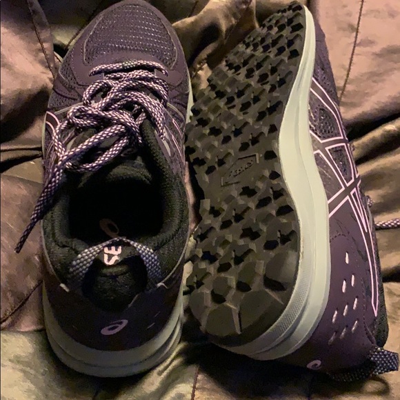 Purple ASICS - Picture 2 of 2